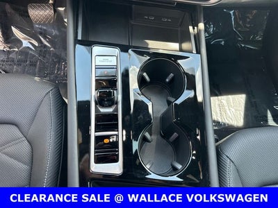 2024 Volkswagen Atlas Cross Sport 2.0T SE w/Technology
