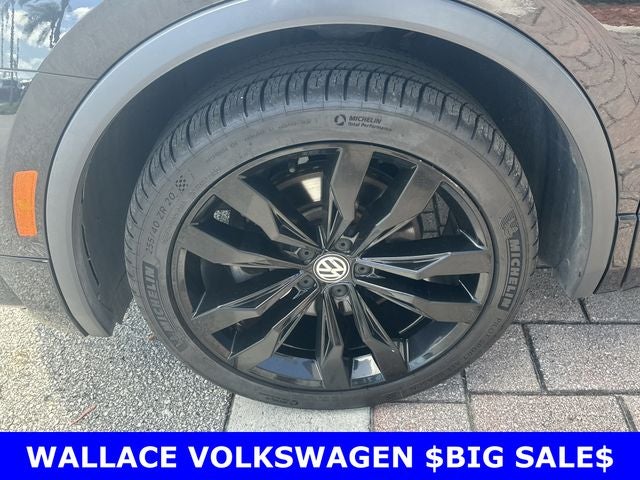 2021 Volkswagen Tiguan 2.0T SE R-Line Black