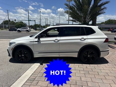 2023 Volkswagen Tiguan 2.0T SE R-Line Black