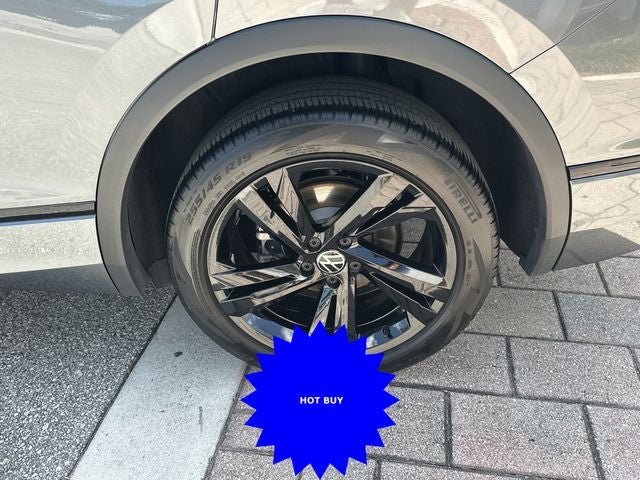 2024 Volkswagen Tiguan 2.0T SE R-Line Black