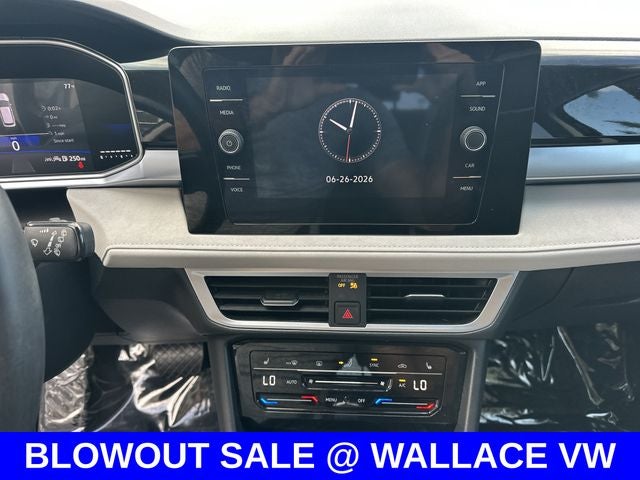 2025 Volkswagen Taos 1.5T SE