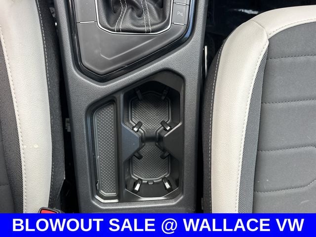 2025 Volkswagen Taos 1.5T SE