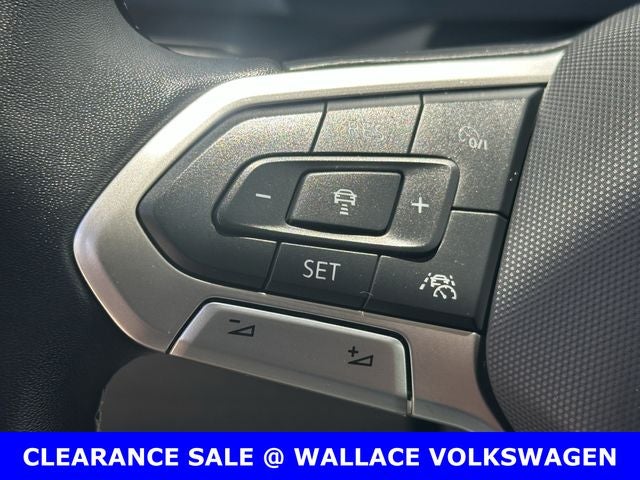 2024 Volkswagen Taos 1.5T SE