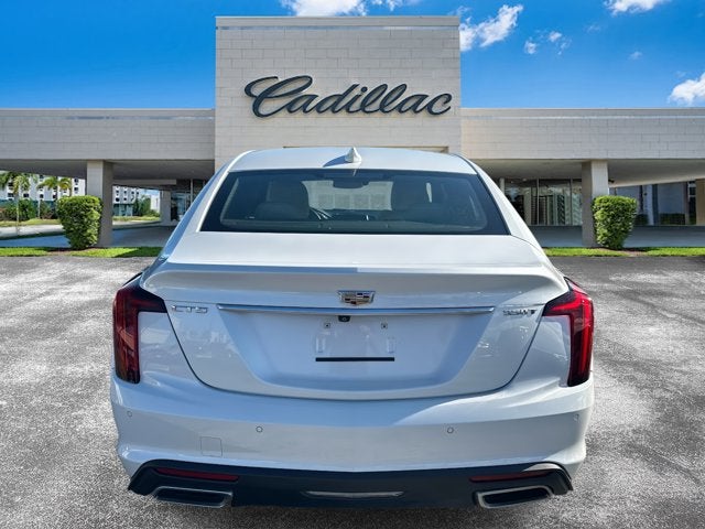 2022 Cadillac CT5 Luxury
