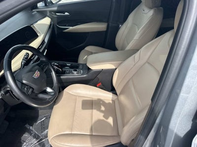 2024 Cadillac XT4 FWD Premium Luxury