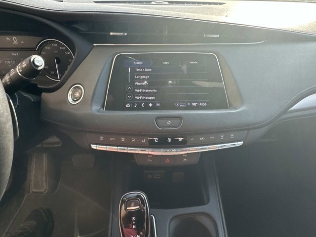 2023 Cadillac XT4 FWD Premium Luxury