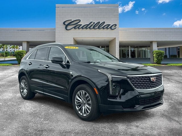 2024 Cadillac XT4 FWD Premium Luxury