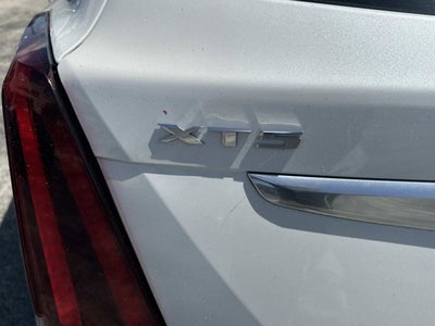 2022 Cadillac XT5 FWD Premium Luxury