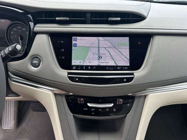 2026 Cadillac XT5 FWD Premium Luxury