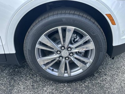 2026 Cadillac XT5 FWD Premium Luxury