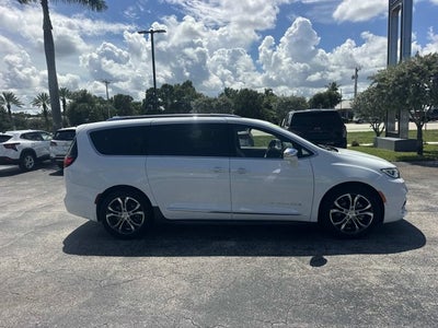 2022 Chrysler Pacifica Pinnacle