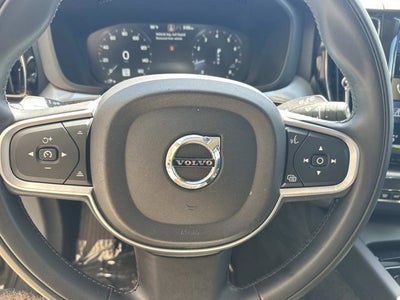 2019 Volvo XC60 Momentum