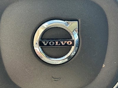 2019 Volvo XC60 Momentum