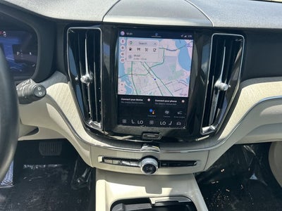 2023 Volvo XC60 Plus Bright Theme