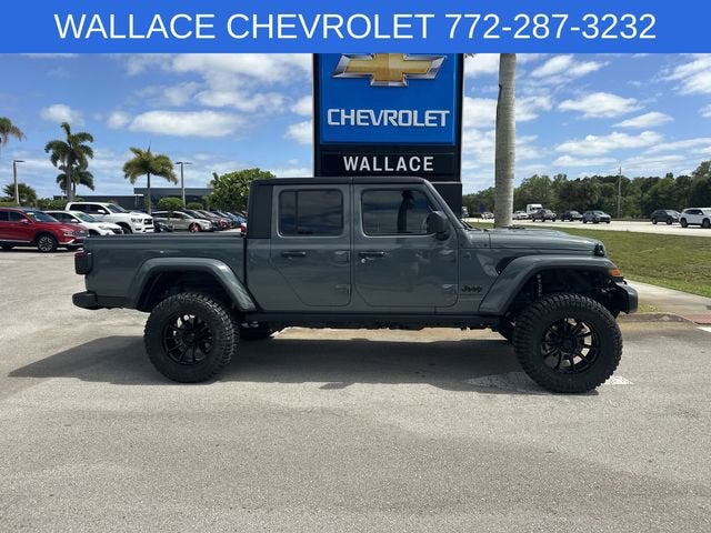 2024 Jeep Gladiator Sport S