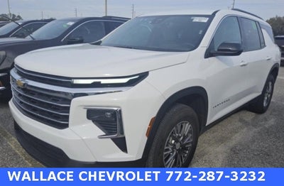 2025 Chevrolet Traverse LT