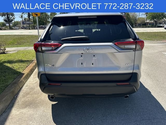 2024 Toyota RAV4 LE
