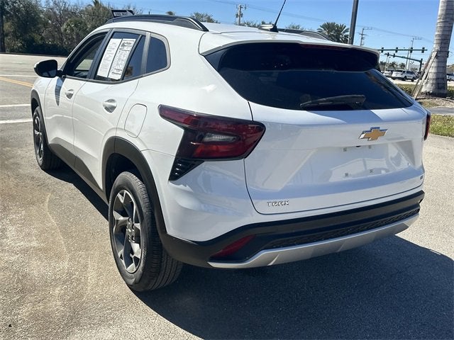 2024 Chevrolet Trax LT