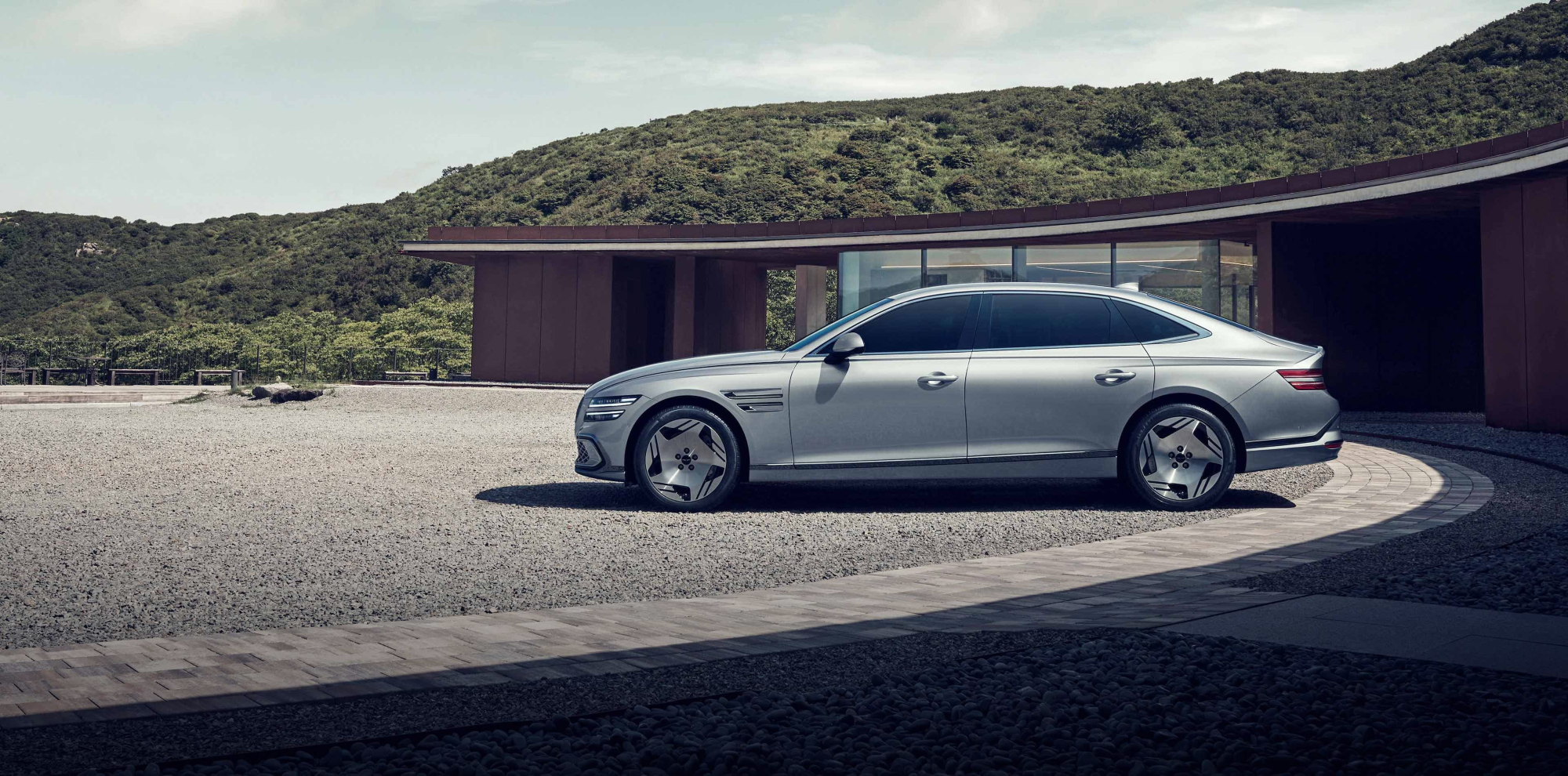 2026 Genesis Electrified G80